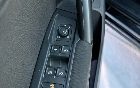 Volkswagen Tiguan II, 2020 год, 2 800 000 рублей, 12 фотография