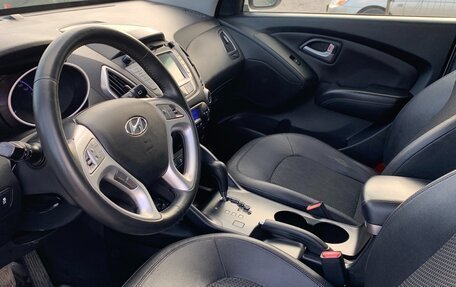 Hyundai ix35 I рестайлинг, 2013 год, 1 450 000 рублей, 10 фотография