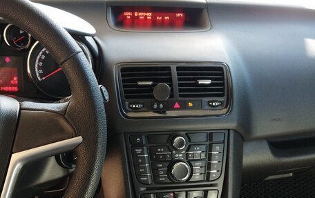 Opel Meriva, 2012 год, 800 000 рублей, 26 фотография
