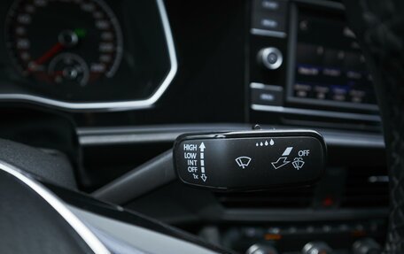 Volkswagen Jetta VII, 2019 год, 1 749 000 рублей, 23 фотография