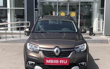 Renault Sandero II рестайлинг, 2018 год, 1 250 000 рублей, 2 фотография