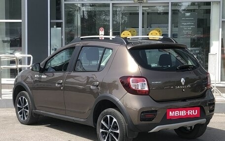 Renault Sandero II рестайлинг, 2018 год, 1 250 000 рублей, 5 фотография