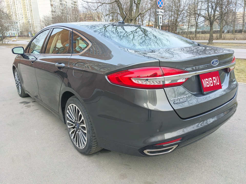 Ford Fusion (North America) II рестайлинг, 2018 год, 1 199 000 рублей, 4 фотография