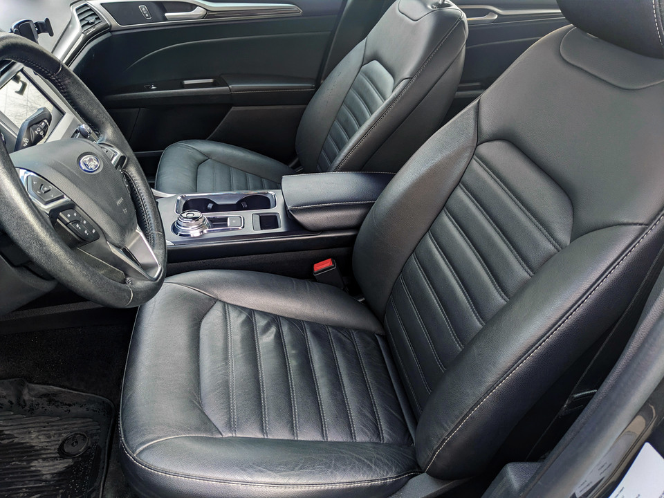 Ford Fusion (North America) II рестайлинг, 2018 год, 1 199 000 рублей, 12 фотография