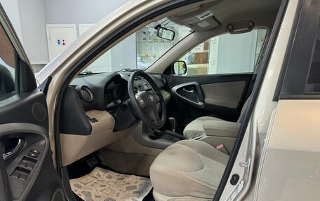 Toyota RAV4, 2007 год, 1 049 000 рублей, 17 фотография