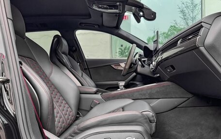 Audi RS 4, 2022 год, 6 990 000 рублей, 15 фотография