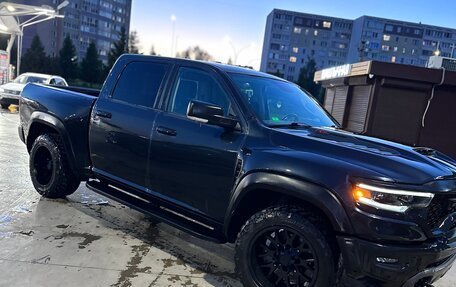 Dodge RAM IV, 2017 год, 4 800 000 рублей, 20 фотография