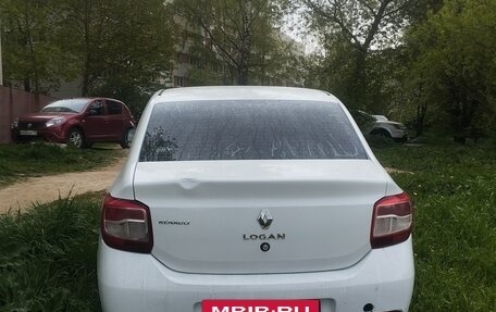 Renault Logan II, 2018 год, 430 000 рублей, 2 фотография
