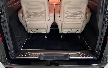 Mercedes-Benz V-Класс, 2022 год, 11 700 000 рублей, 12 фотография