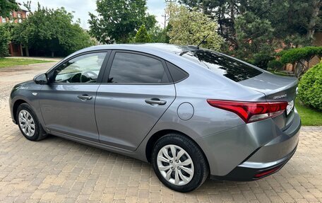 Hyundai Solaris II рестайлинг, 2021 год, 1 450 000 рублей, 7 фотография