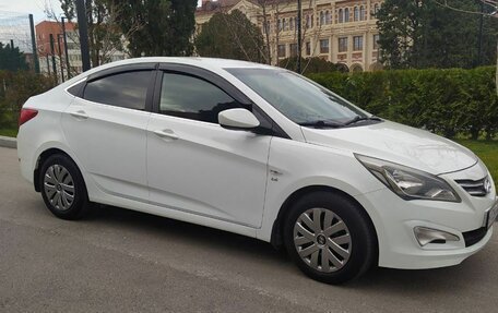 Hyundai Solaris II рестайлинг, 2014 год, 700 000 рублей, 5 фотография