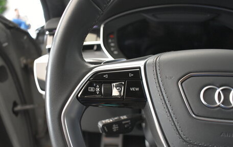 Audi S8, 2021 год, 11 760 000 рублей, 10 фотография