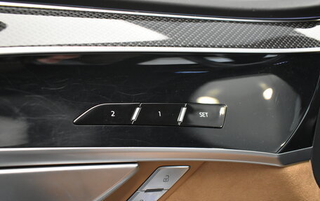 Audi S8, 2021 год, 11 760 000 рублей, 13 фотография