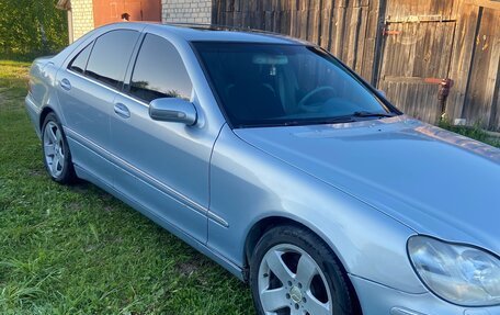 Mercedes-Benz S-Класс, 1998 год, 550 000 рублей, 1 фотография