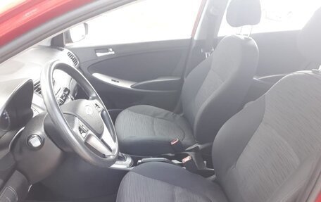 Hyundai Solaris II рестайлинг, 2014 год, 1 070 000 рублей, 11 фотография