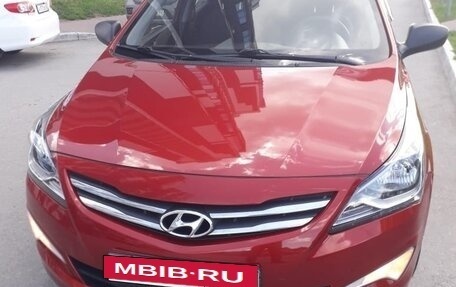 Hyundai Solaris II рестайлинг, 2014 год, 1 070 000 рублей, 2 фотография