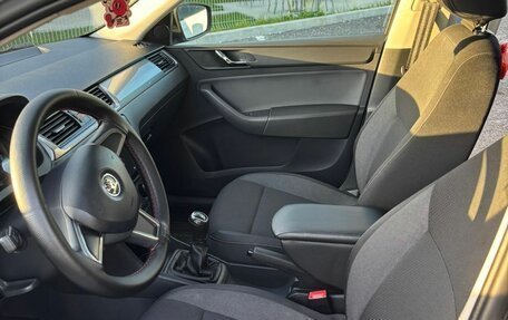 Skoda Rapid I, 2015 год, 700 000 рублей, 6 фотография