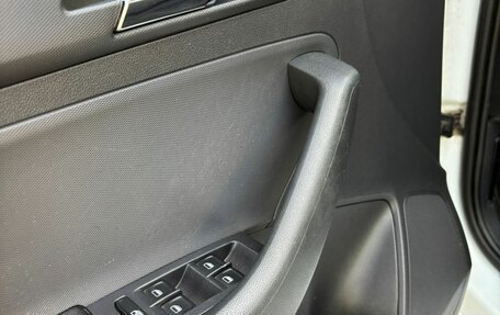 Skoda Rapid I, 2015 год, 700 000 рублей, 7 фотография
