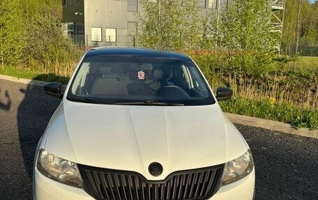 Skoda Rapid I, 2015 год, 700 000 рублей, 3 фотография