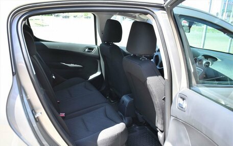Peugeot 308 II, 2010 год, 679 000 рублей, 13 фотография