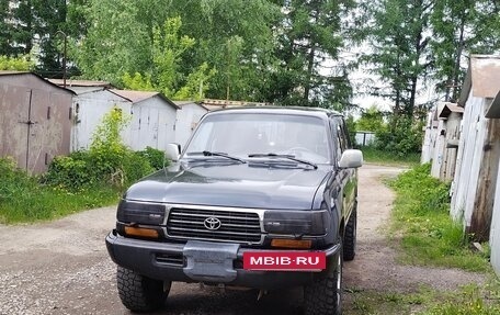 Toyota Land Cruiser 80 рестайлинг, 1990 год, 1 300 000 рублей, 3 фотография