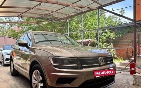 Volkswagen Tiguan II, 2018 год, 2 480 000 рублей, 4 фотография