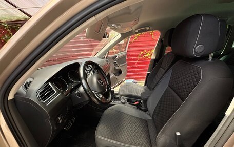 Volkswagen Tiguan II, 2018 год, 2 480 000 рублей, 12 фотография