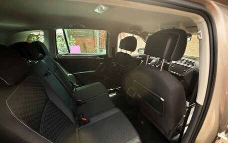 Volkswagen Tiguan II, 2018 год, 2 480 000 рублей, 8 фотография