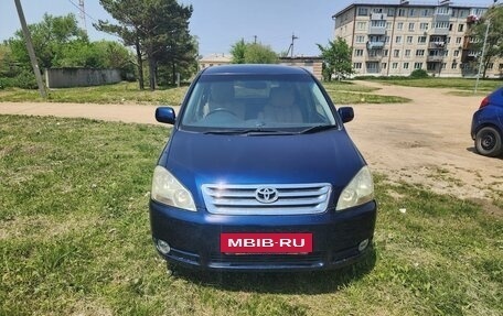Toyota Ipsum II, 2002 год, 550 000 рублей, 3 фотография