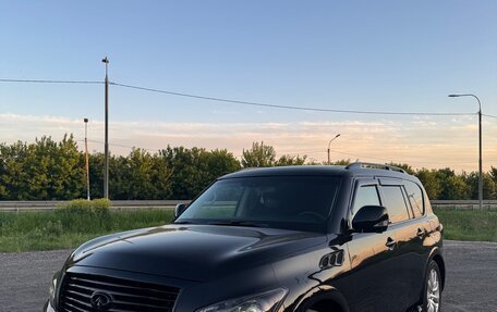 Infiniti QX56, 2012 год, 2 220 000 рублей, 11 фотография