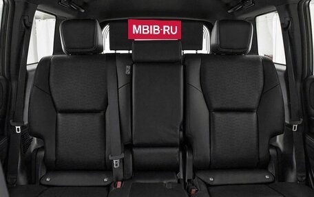 Toyota Land Cruiser Prado, 2024 год, 10 494 000 рублей, 5 фотография
