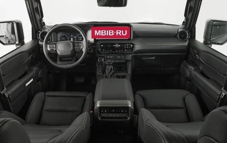 Toyota Land Cruiser Prado, 2024 год, 10 494 000 рублей, 4 фотография