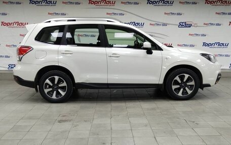 Subaru Forester, 2018 год, 1 825 000 рублей, 4 фотография