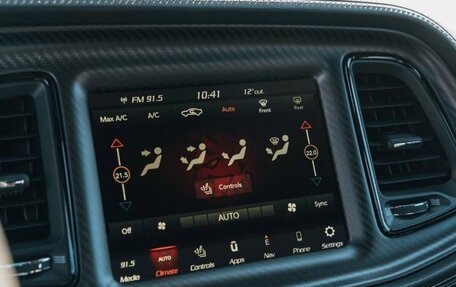 Dodge Challenger III рестайлинг 2, 2023 год, 32 900 000 рублей, 12 фотография