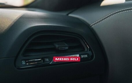 Dodge Challenger III рестайлинг 2, 2023 год, 32 900 000 рублей, 15 фотография