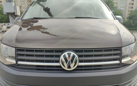 Volkswagen Caravelle T6 рестайлинг, 2019 год, 4 200 000 рублей, 1 фотография