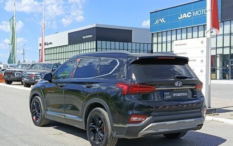 Hyundai Santa Fe IV, 2018 год, 2 600 000 рублей, 8 фотография
