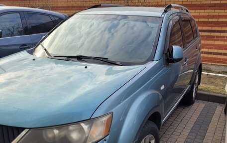 Mitsubishi Outlander III рестайлинг 3, 2008 год, 650 000 рублей, 3 фотография