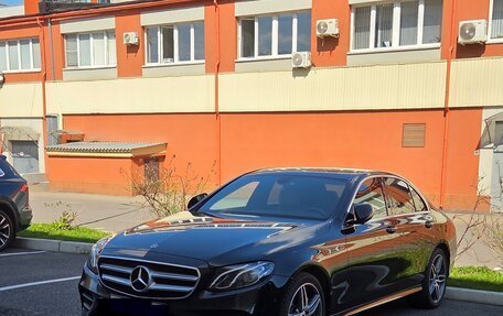 Mercedes-Benz E-Класс, 2019 год, 3 690 000 рублей, 32 фотография