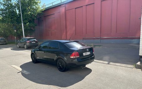 Volkswagen Polo VI (EU Market), 2011 год, 730 000 рублей, 2 фотография