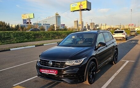 Volkswagen Tiguan II, 2021 год, 3 650 000 рублей, 6 фотография