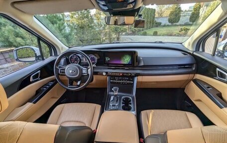 KIA Carnival, 2021 год, 3 000 000 рублей, 7 фотография