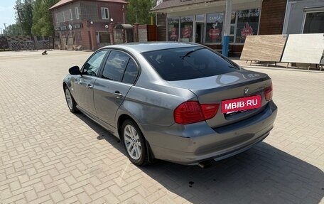 BMW 3 серия, 2011 год, 1 300 000 рублей, 4 фотография