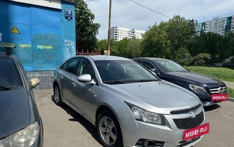 Chevrolet Cruze II, 2012 год, 830 000 рублей, 3 фотография