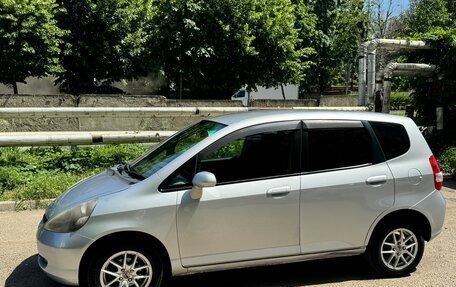 Honda Fit III, 2004 год, 500 000 рублей, 2 фотография