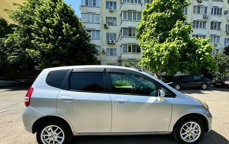 Honda Fit III, 2004 год, 500 000 рублей, 4 фотография