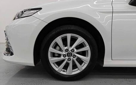 Toyota Camry, 2022 год, 2 755 000 рублей, 11 фотография