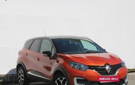 Renault Kaptur I рестайлинг, 2018 год, 1 420 000 рублей, 3 фотография