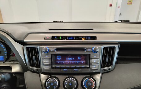 Toyota RAV4, 2013 год, 1 640 000 рублей, 8 фотография