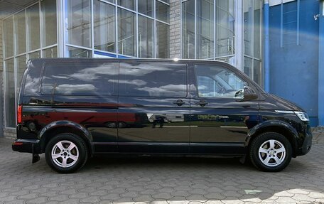 Volkswagen Caravelle T6 рестайлинг, 2020 год, 4 499 000 рублей, 6 фотография